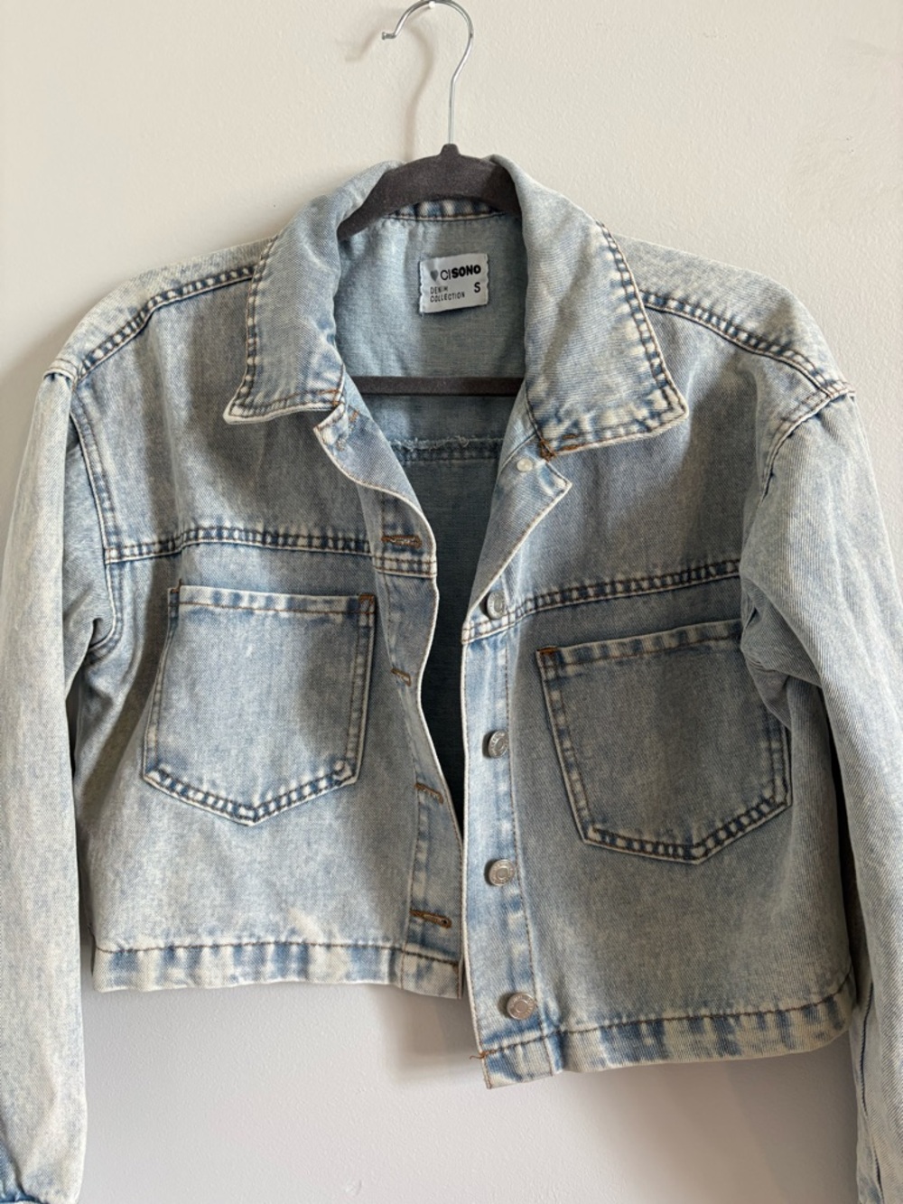 Ci Sono Light Wash Cropped Denim Jacket